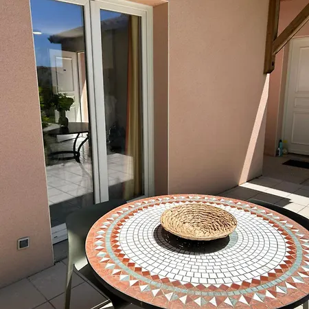 Domaine D'agrippa Valence Resort 3*