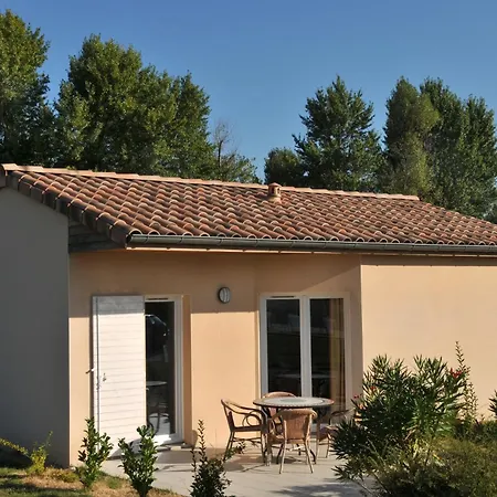 Domaine D'agrippa Valence Resort 3*
