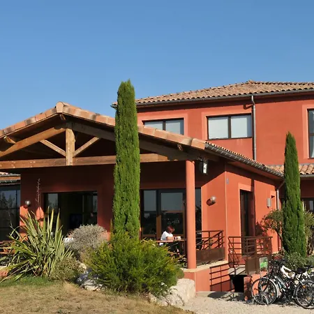אתר נופש Domaine D'agrippa Valence שאטונוף-סור-איזר